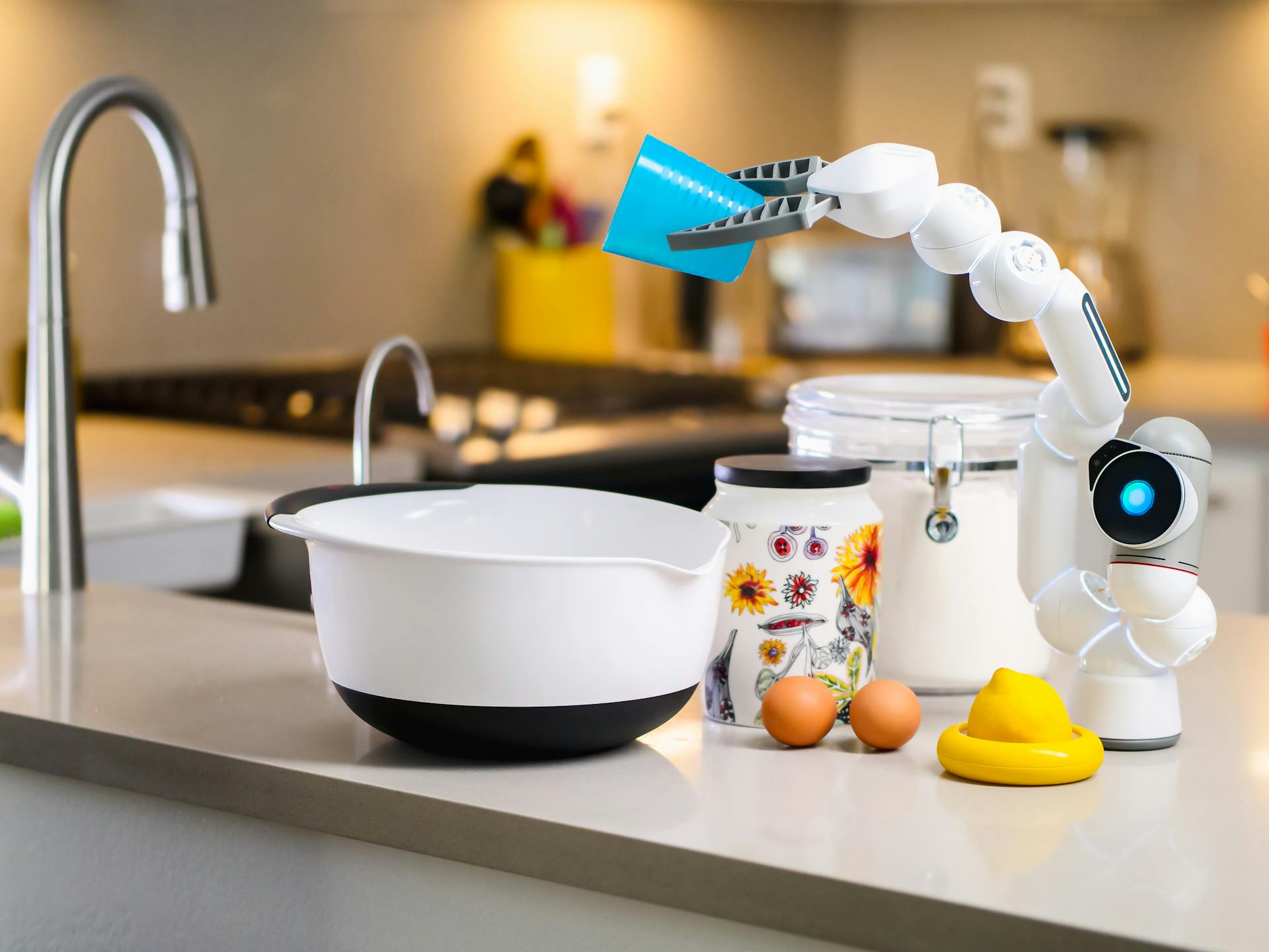Robot de cuisine en train de cuire pour une session de batchcooking au Thermomix
